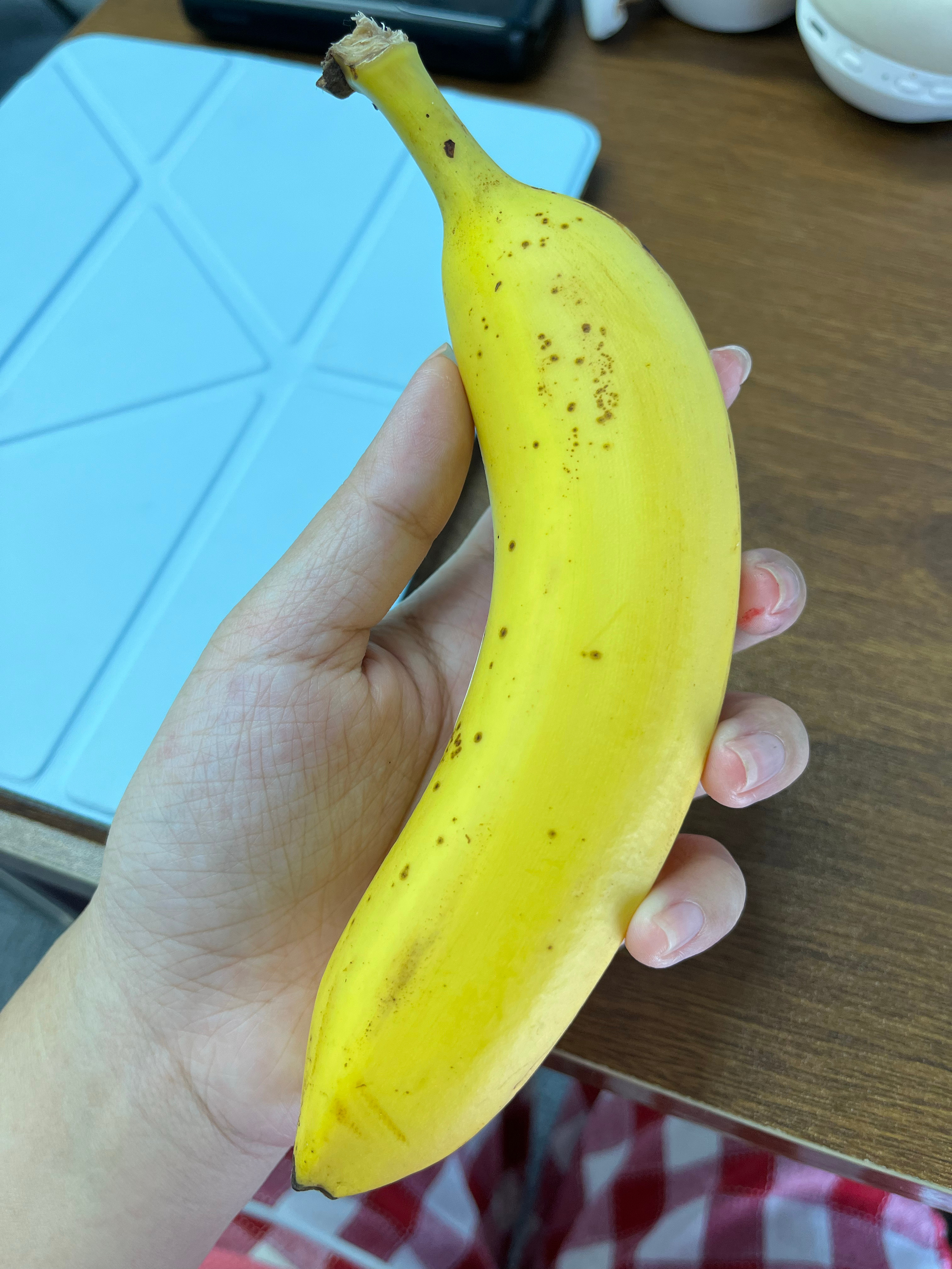 每天必须进补一根香蕉来抚慰自己内心深处躁动的灵长类动物之魂 