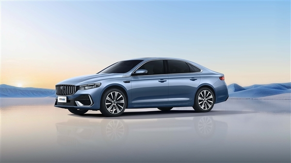 吉利星瑞i-HEV智擎混动正式上市，以百公里油耗3.98L、高性能电混系统和越级