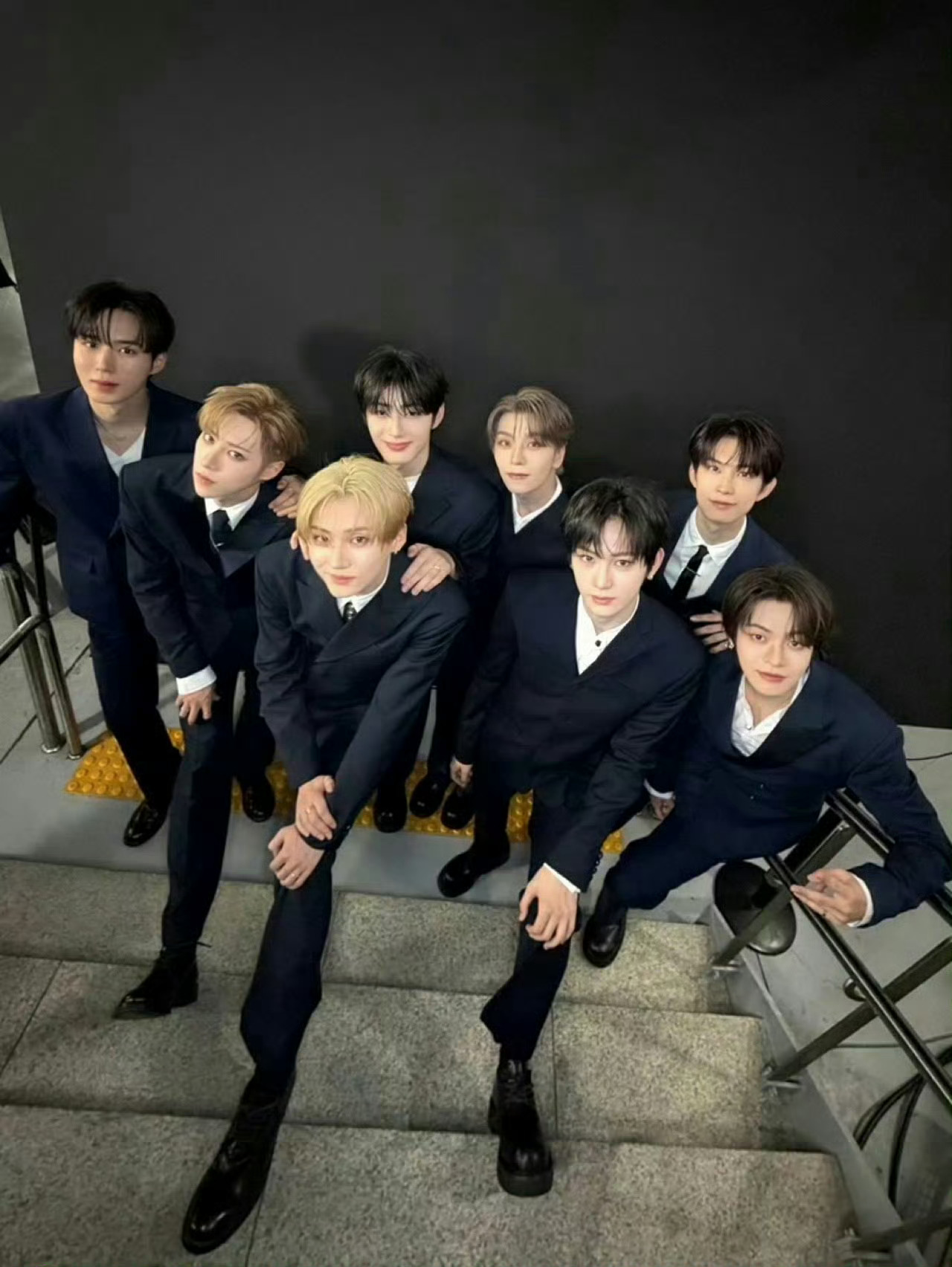 【twi】ALD1更新MMA合照 