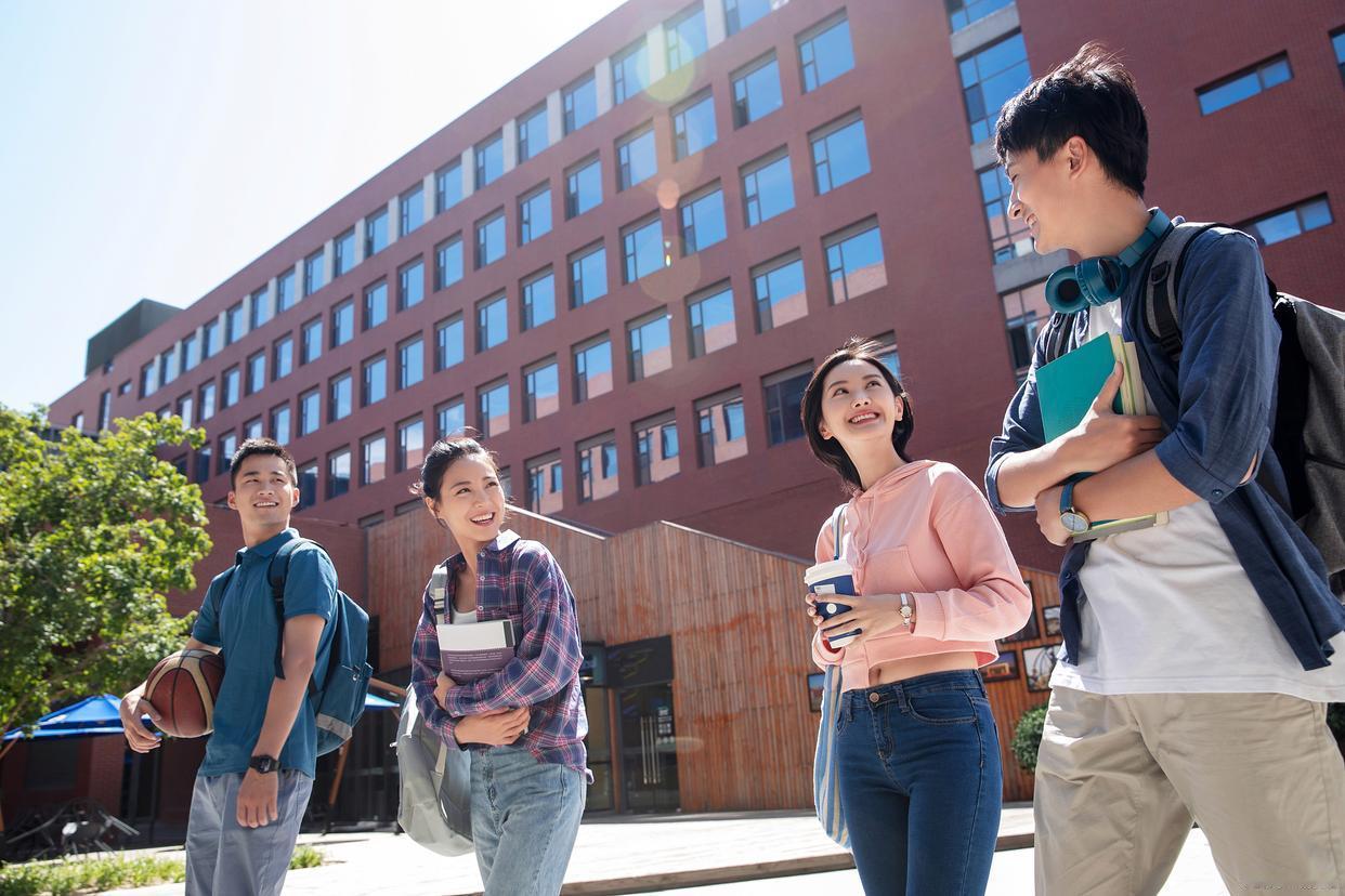 本科大学数量最多的十个省份
 想知道我国本科大学数量最多的十个省份是哪些吗？第一