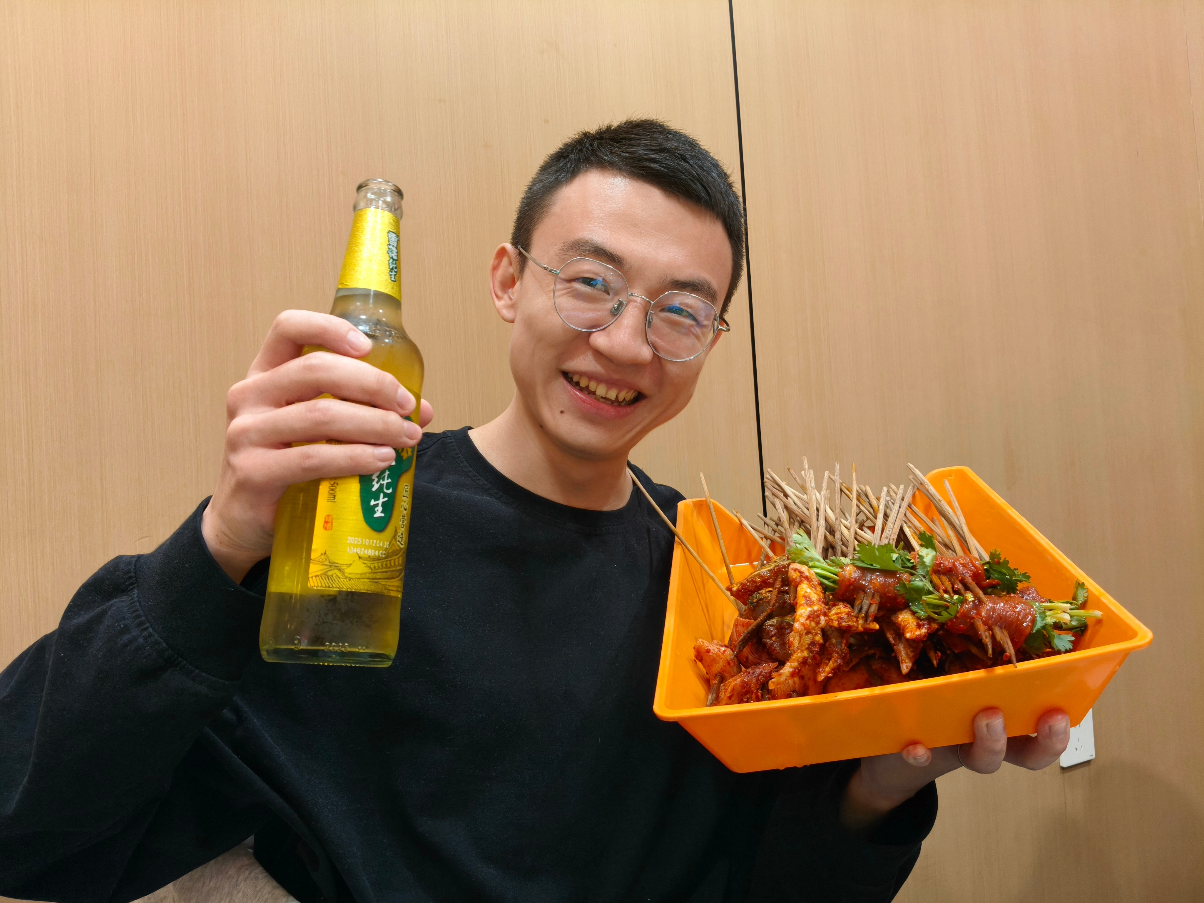 球迷庆功宴切尔西再胜热刺庆功宴！好久没试家乡的火锅串串了！麻辣鲜香！相当权威！大