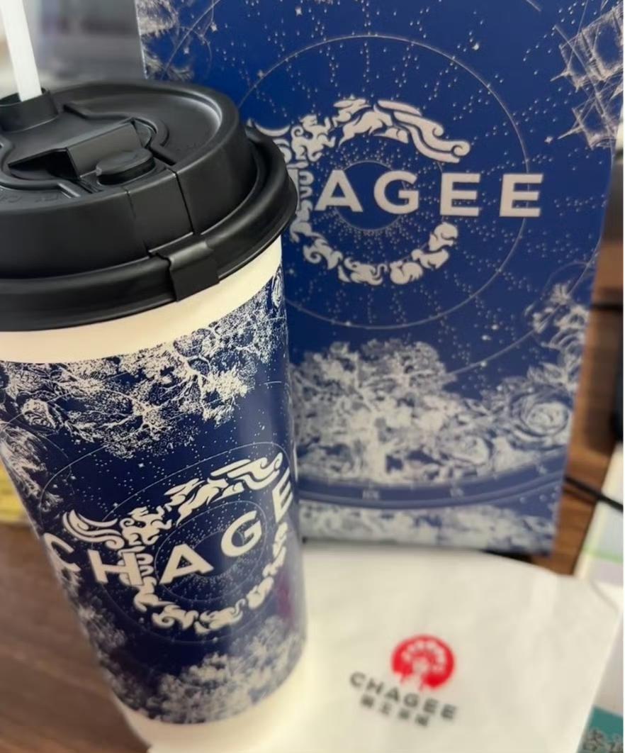 女子一周喝三次奶茶确诊糖尿病！医生警告：这些甜饮正在掏空你的健康
 
26岁的王