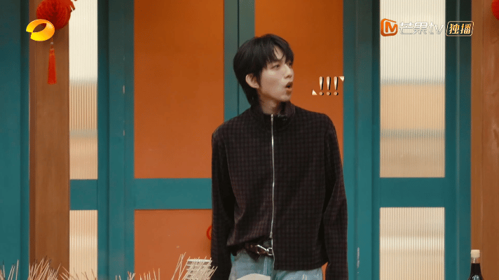 周兴哲笑点上长了一个汪苏泷 汪苏泷你别再逗周兴哲了，他真的要笑到停不下来了。声生