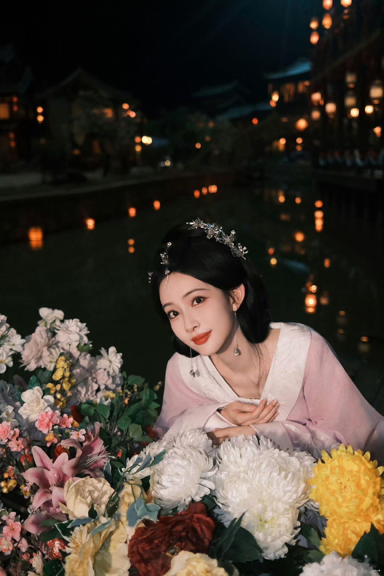 孟子义告别百花杀沈汐和孟子义沈汐和收官文这个夏天有幸遇见沈汐和。孟子义以长文告别