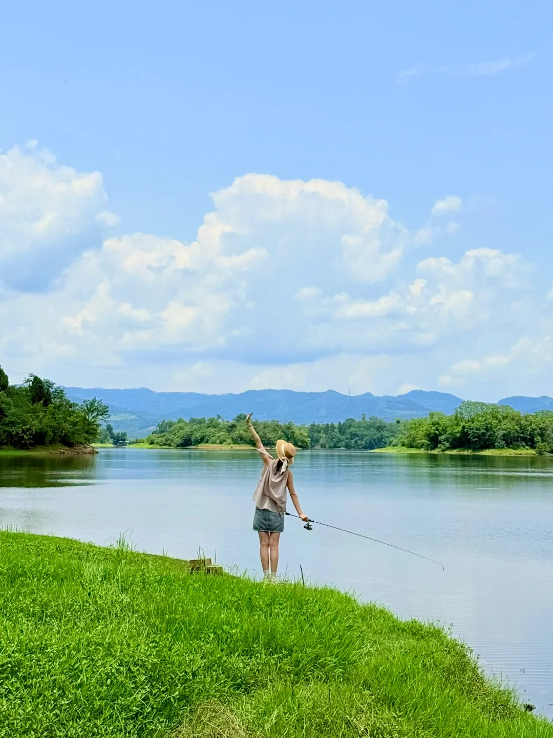 成都！可钓鱼、玩浆板……免费的！！湖边营地！！