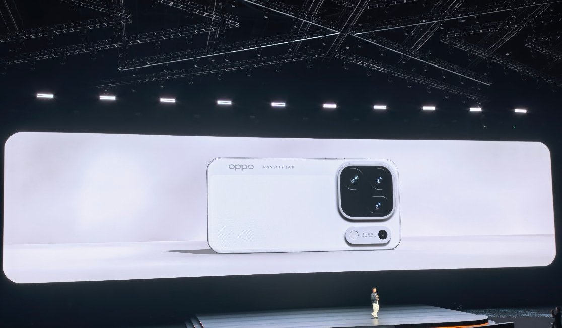 OPPO Find X10 Pro Max 厚 8.4mm，重 235g（月白配