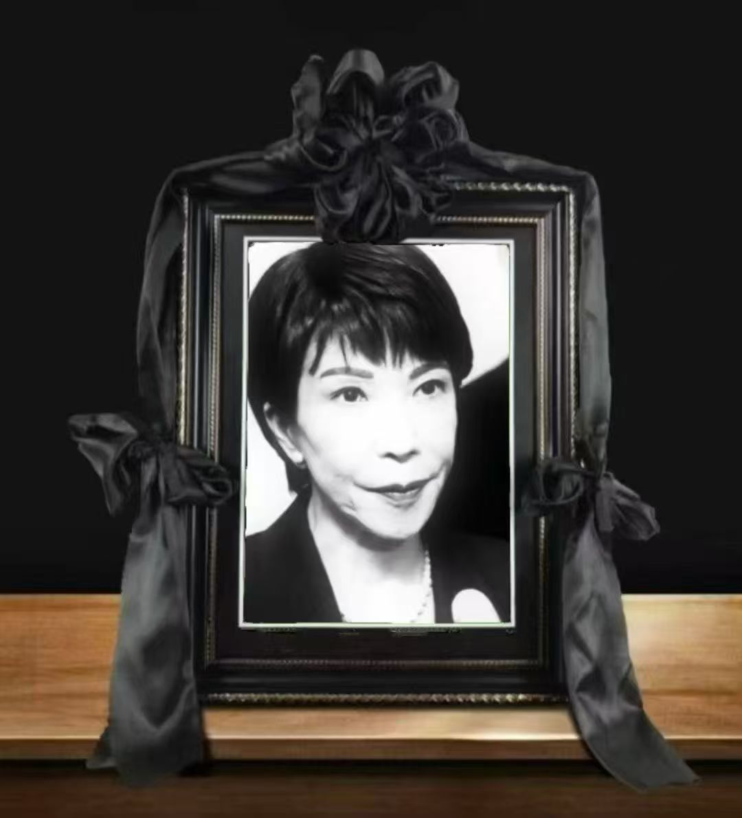 为高市早苗送上一朵电子鲜花吧 