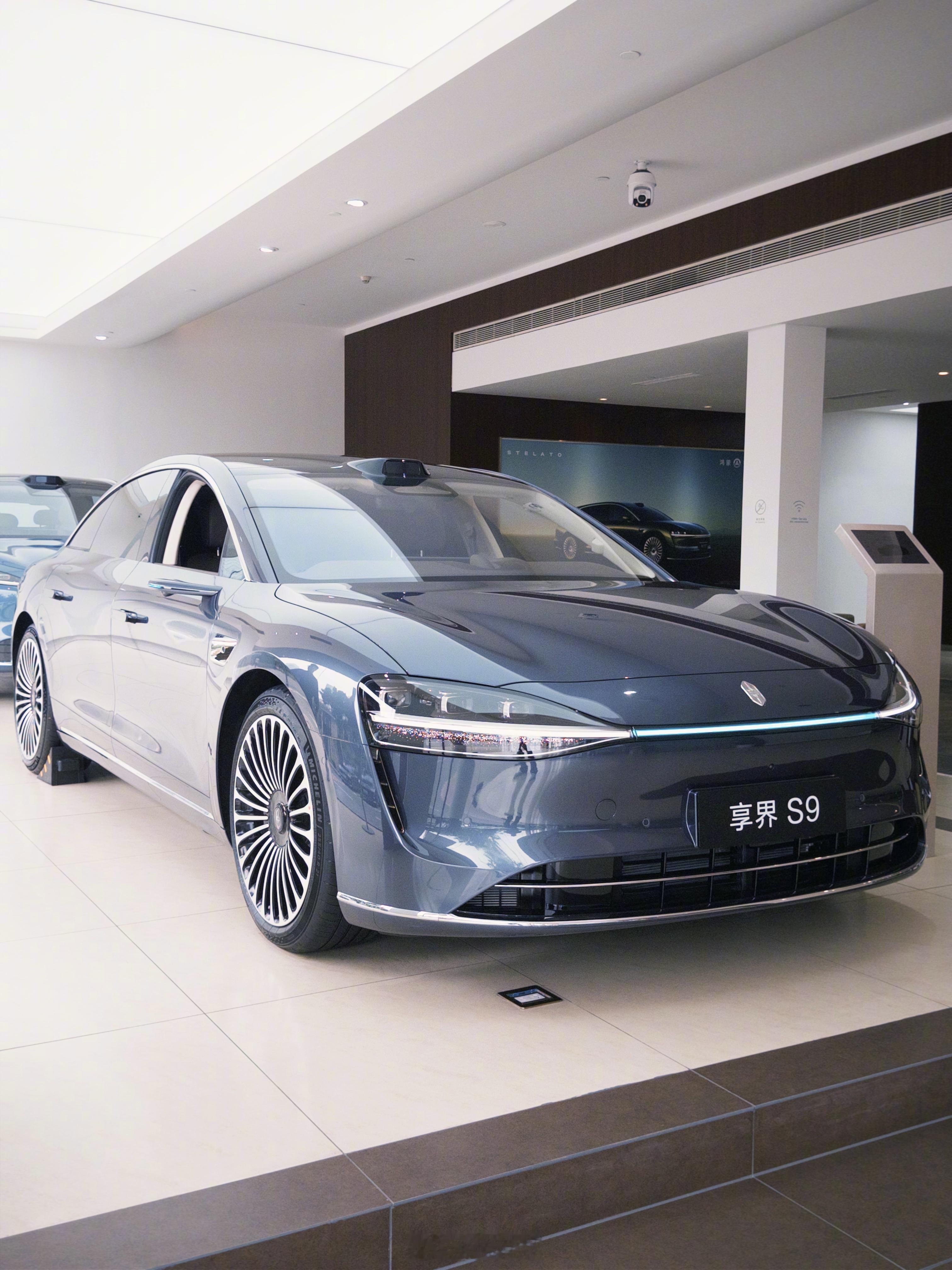 研究了一下新款享界S9，补齐了短板，细节上做了很多优化，质感明显比老款强～20号