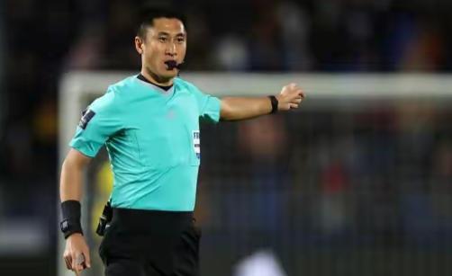 必须保护马宁！
沙特媒体传出消息，中国著名国际裁判马宁被亚足联开除！
这简直是哗