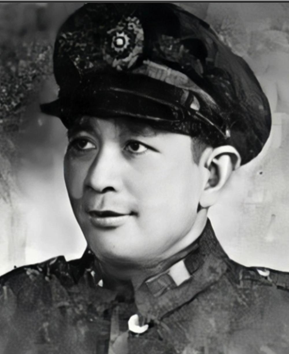 1949年，国军上将孙震携500两黄金赴台，留侄子孙元良守军并赠2000两黄金，