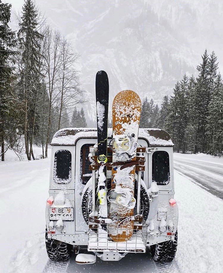 各位都换好冬季胎了吗？开车不是越慢越安全