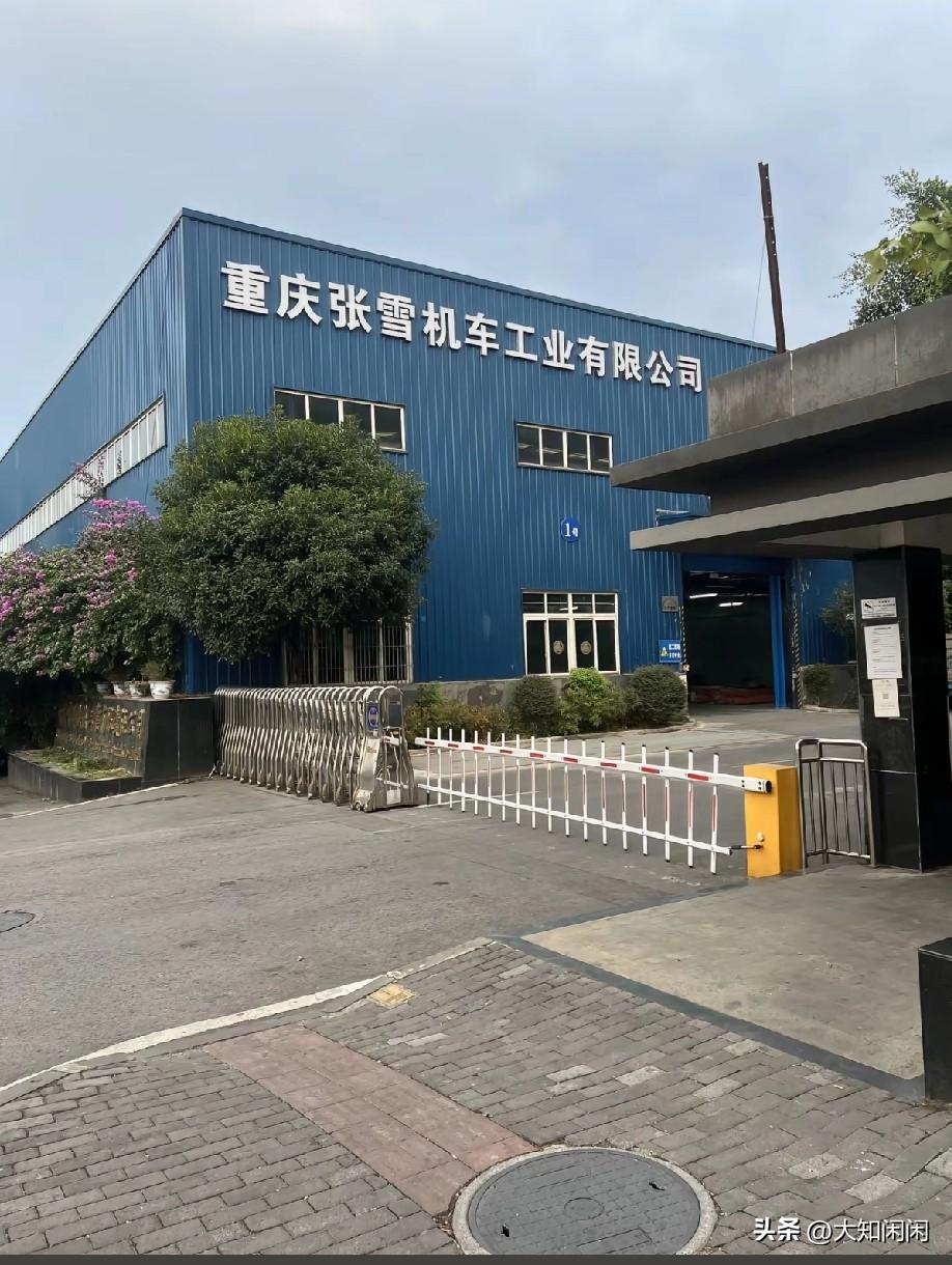 刚拿完世界赛双冠，厂子就快被逼停了。不是没生意，是产能彻底被干爆了。
​开订一百