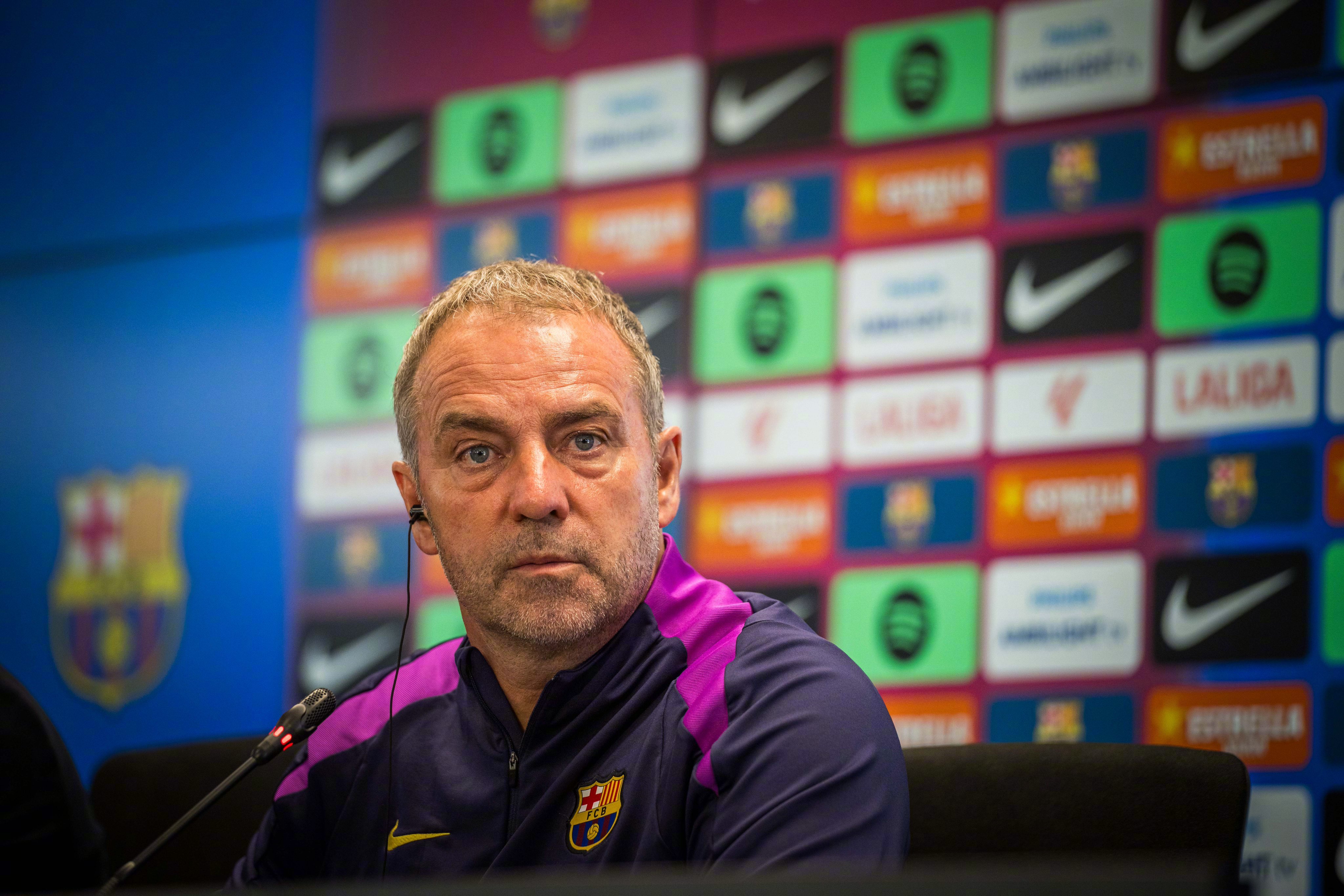 🎙️主教练弗里克在欧冠1/4决赛第1回合 巴萨vs马竞 的赛前发布会上表示⬇️