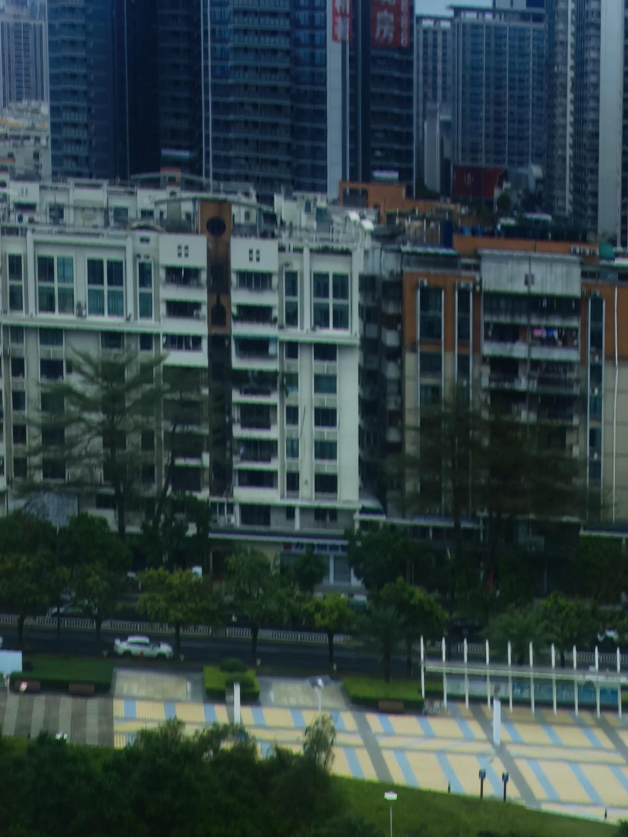 东莞二手笋盘爆发了！
景湖时代城97平-330万
森林湖129.7平-460万
