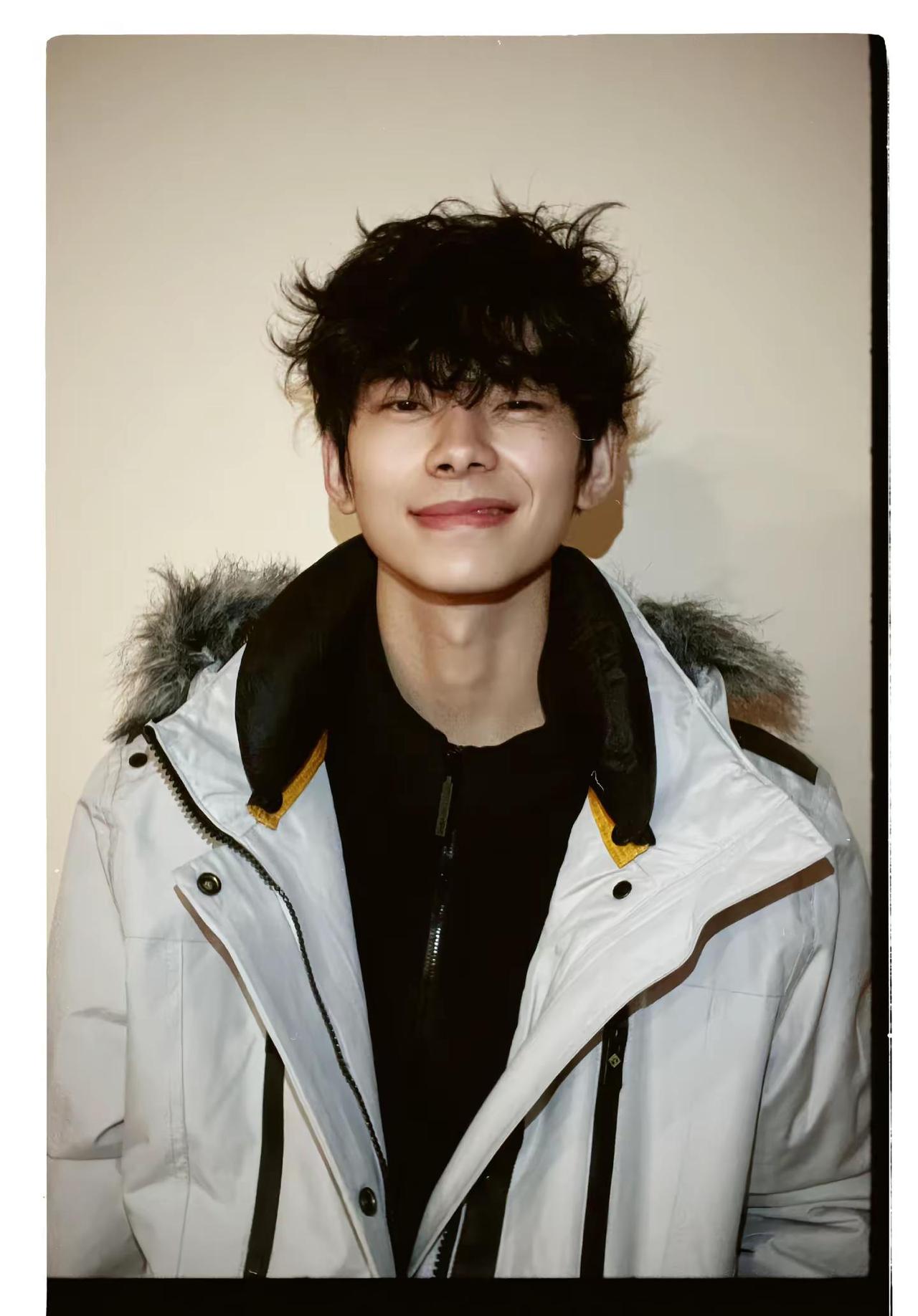 没有故意耍帅。有些事情是天生的