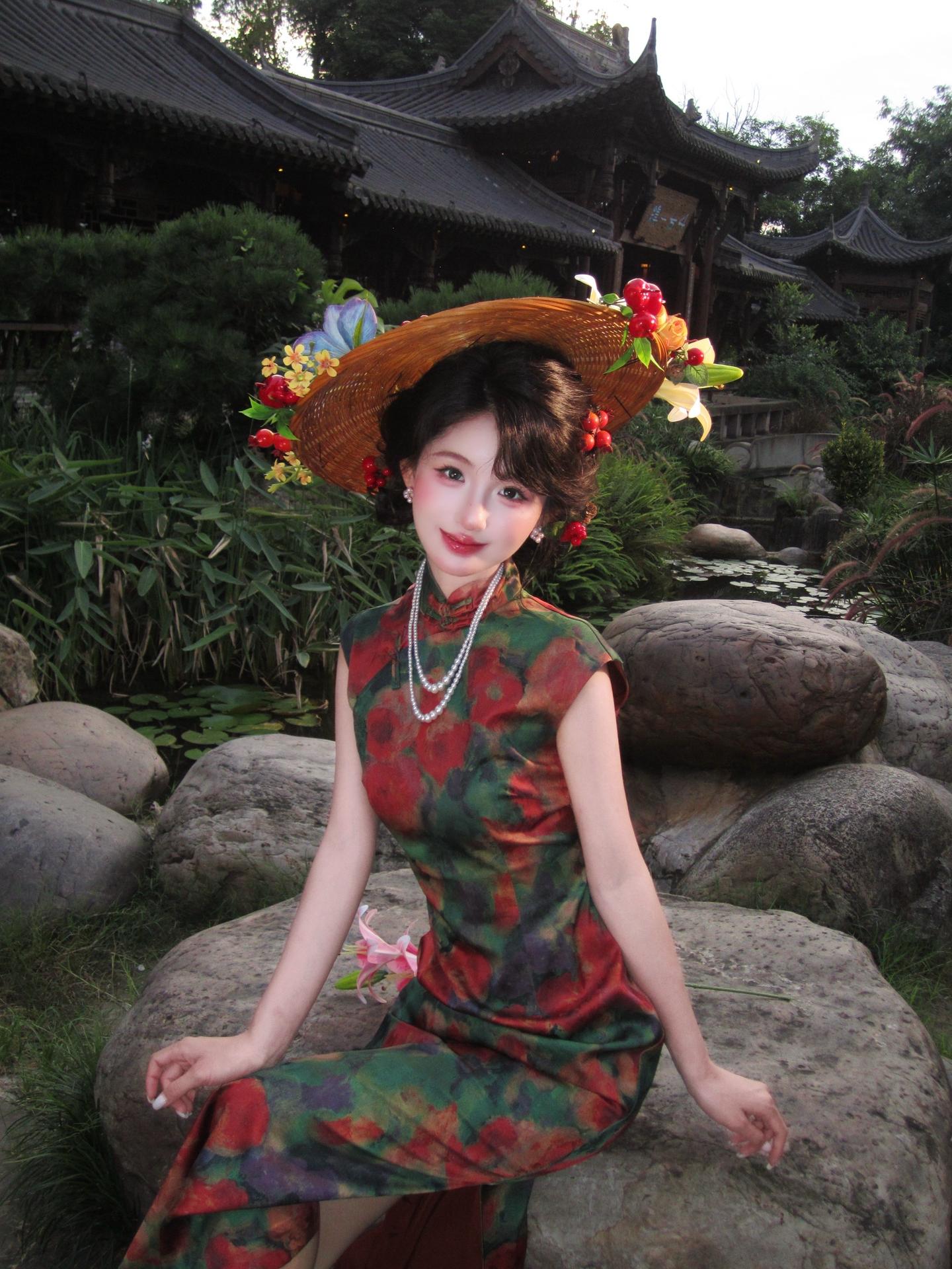 我与太多人的缘分朝生暮死如露水 唯独与你
