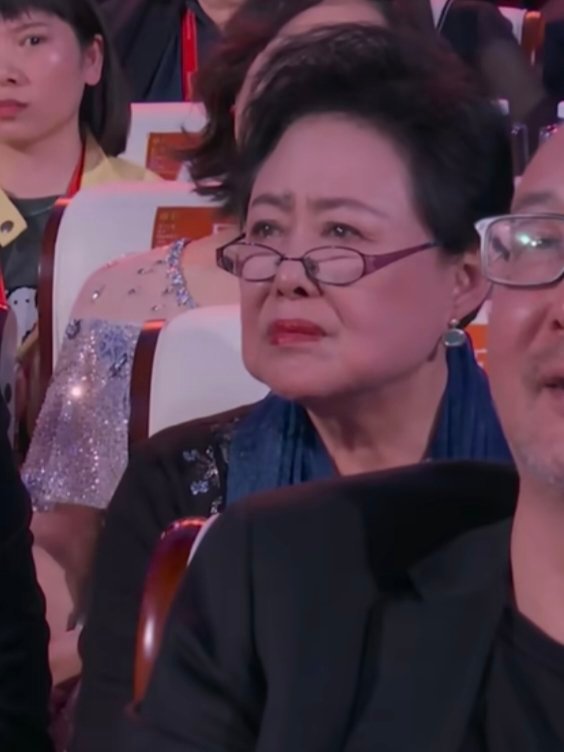 我看北影开幕式表情： 