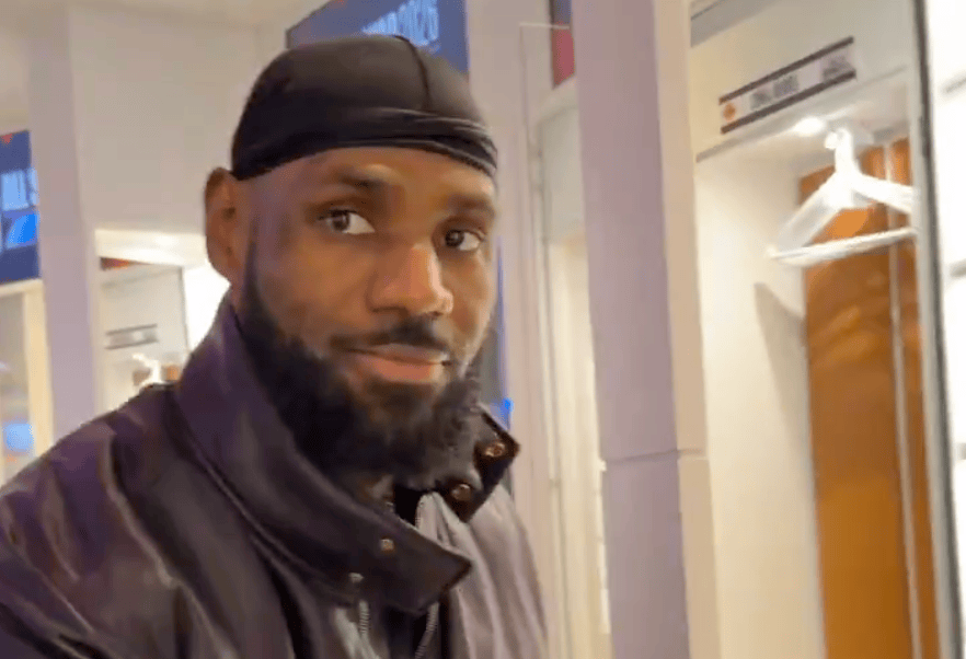 詹姆斯：我喜欢爱德华兹的一切，我永远是他的球迷和朋友