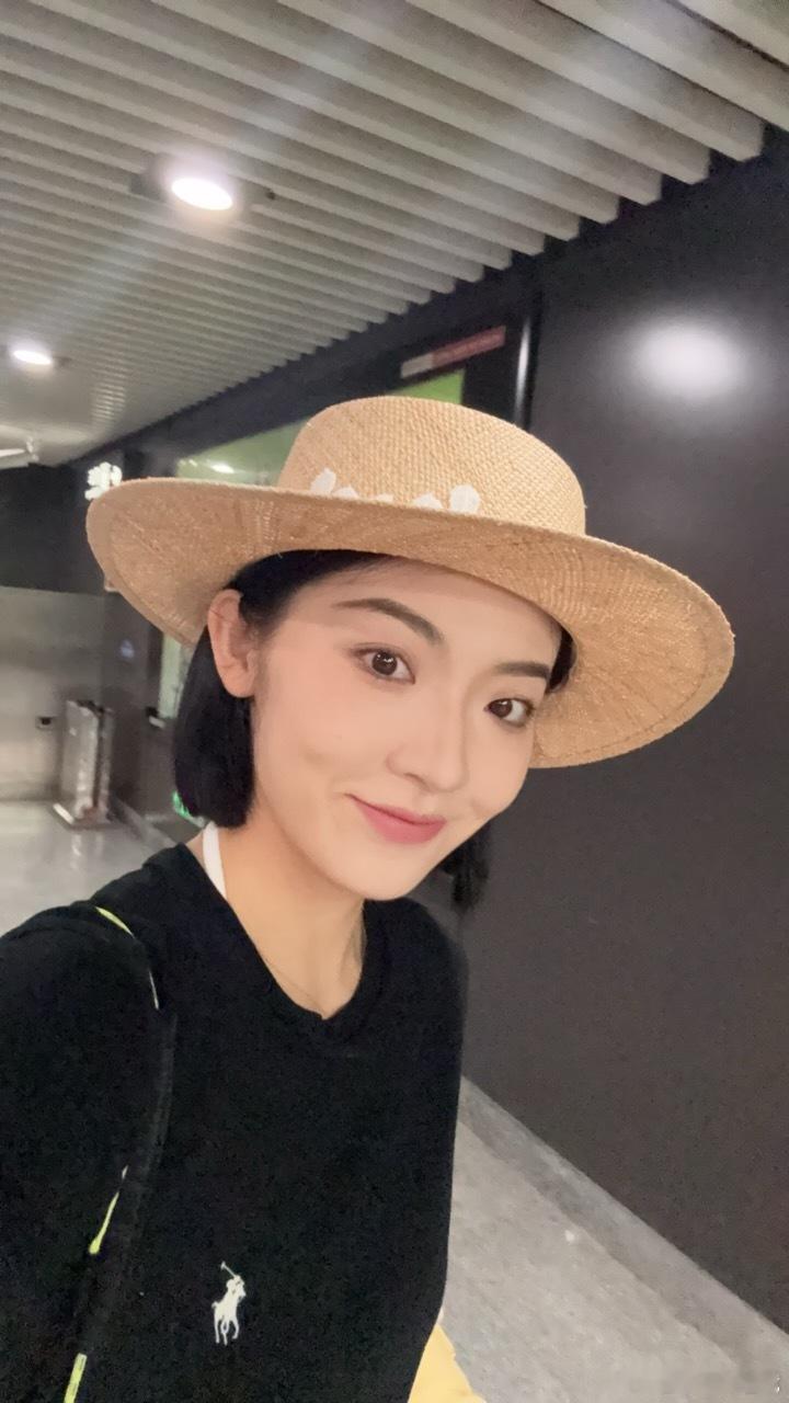 明天有两个视频解密，一天要更新两条视频 [么么哒][么么哒]宝子们记得来点赞呀[