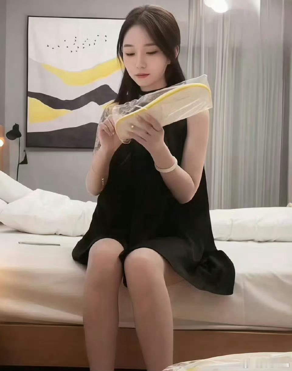 这是不是甜美 还是你的理想型？美女 ​​​