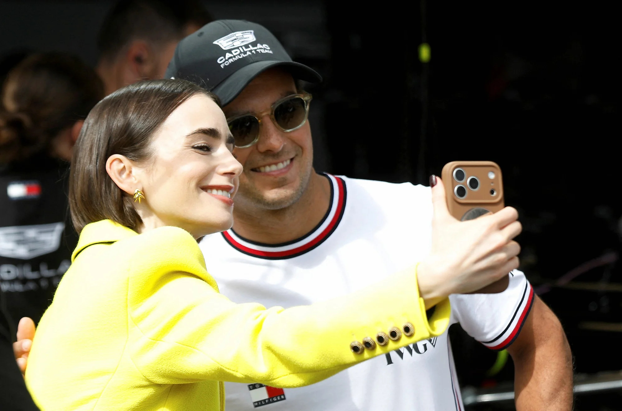 Lily Collins 4日摩纳哥 剧集 Emily in Paris最终季片