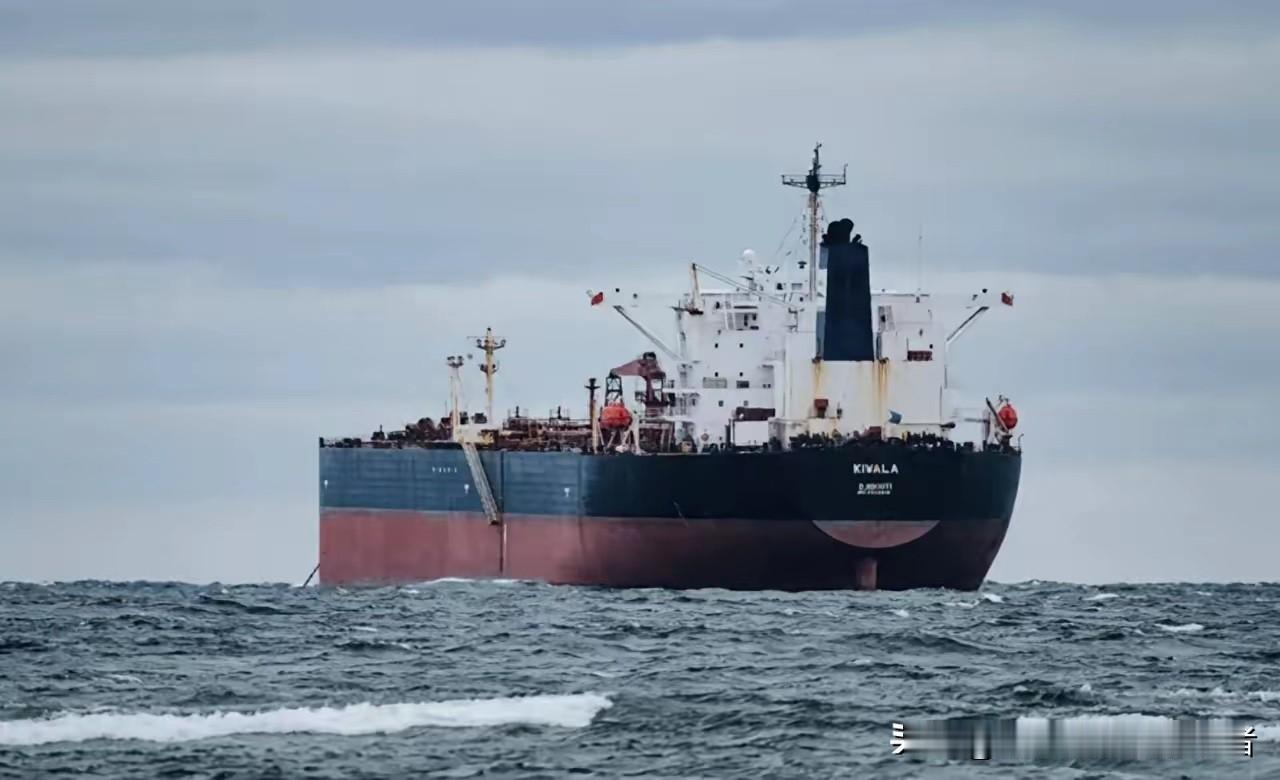 局势已经非常危险，美国军事专家前五角大楼官员派恩警告称，如果美国继续对伊朗进行海