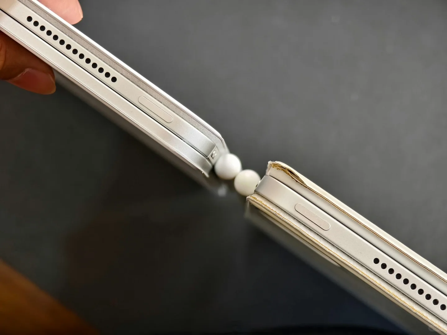新老iPad Pro+官方键盘的厚度对比 ​​​
	
玩机攻略 数码科技 数码 ...