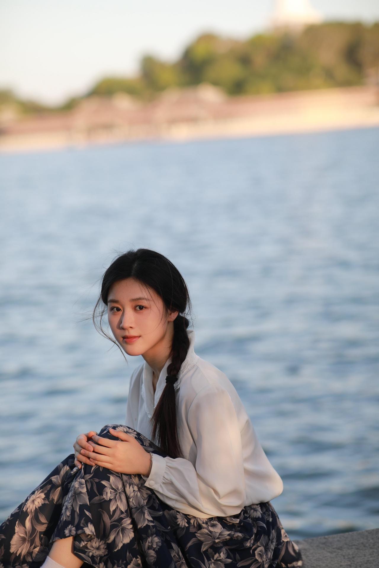 在浮躁的世界里，许自己一方静土。