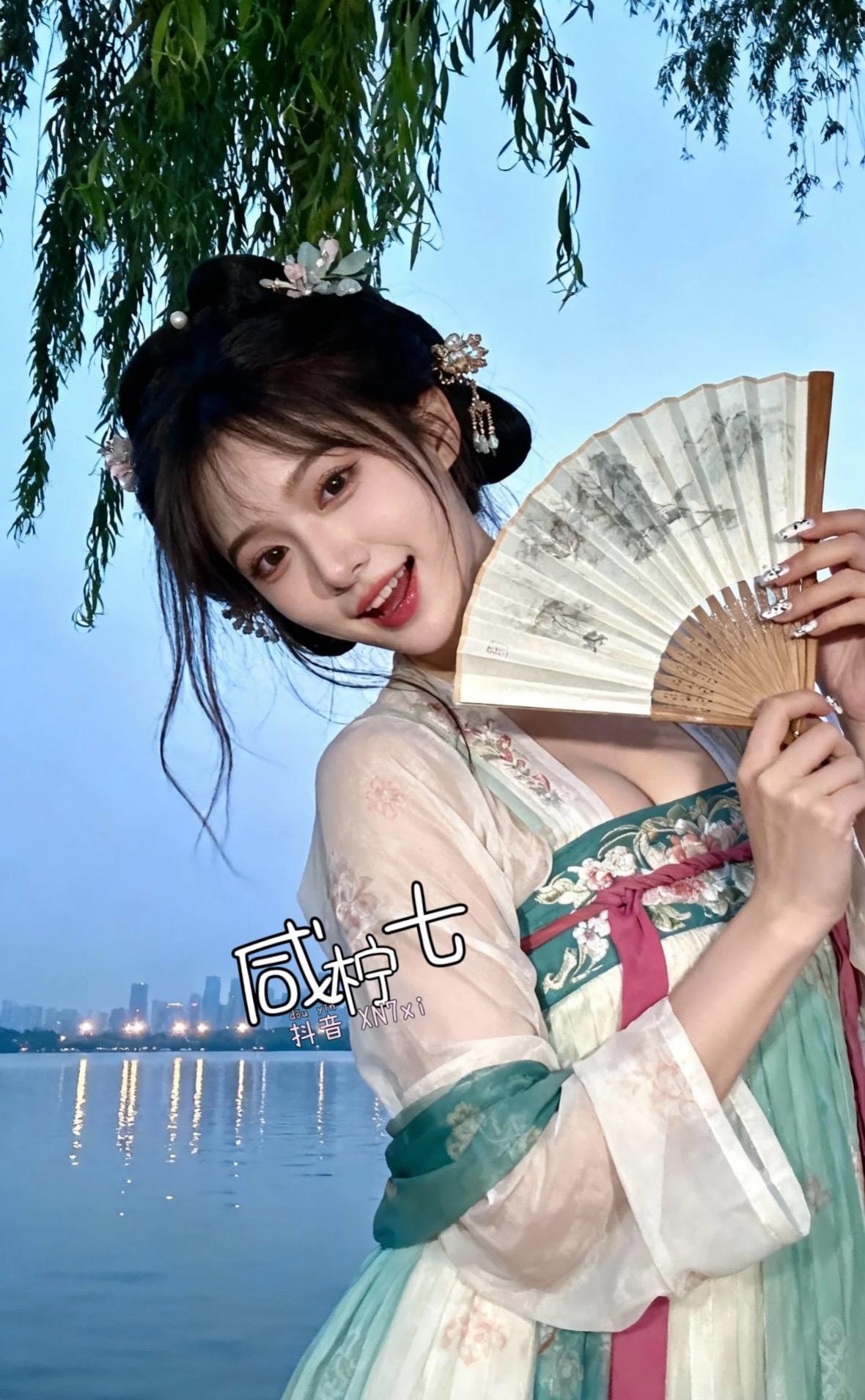 美女 国风古韵 古装 强烈推荐 甜妹