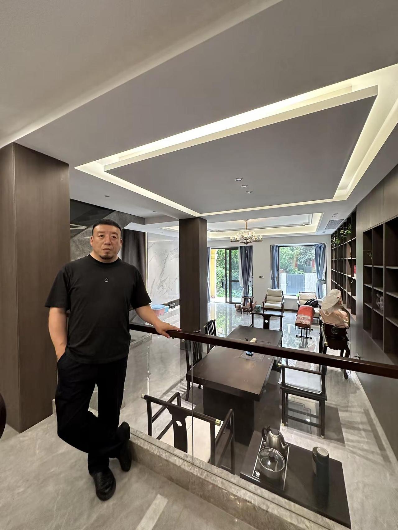 在对的方向，坚持长期主义，要像建设新中国一样建设成都人民的家！成都 四川