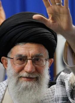 【朝鲜强烈谴责美国对伊朗的空袭，称其公然侵犯了伊朗的国家主权和领土权利。】