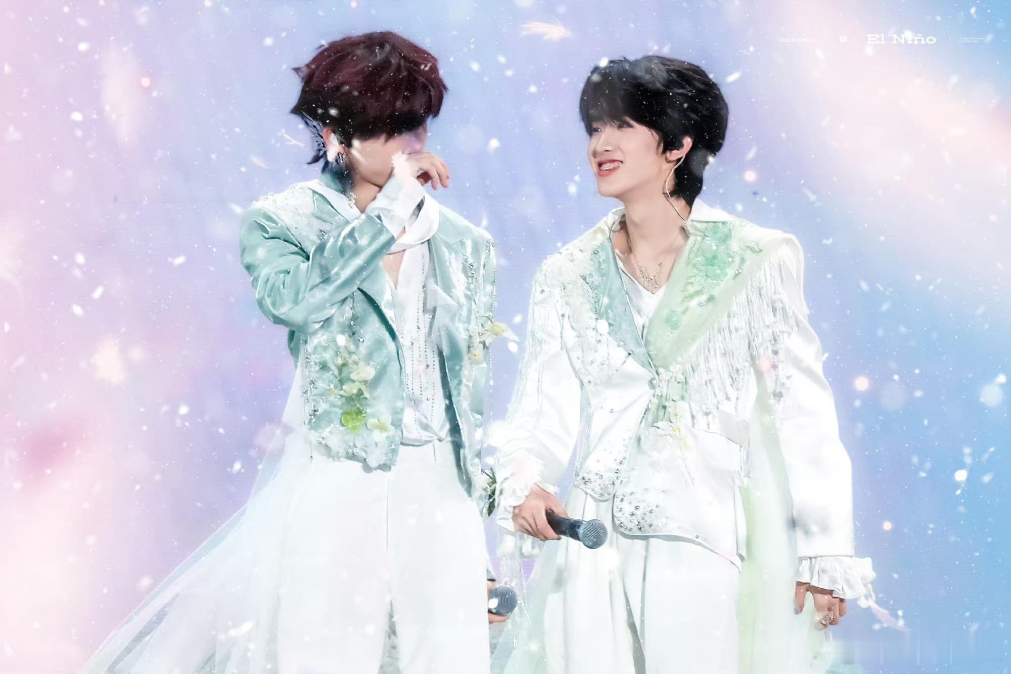奇文  💙奇文 琴鼓相逢 永相随 💗奇文 福禄鸳鸯 至靡不朽陪伴胜过言语，细