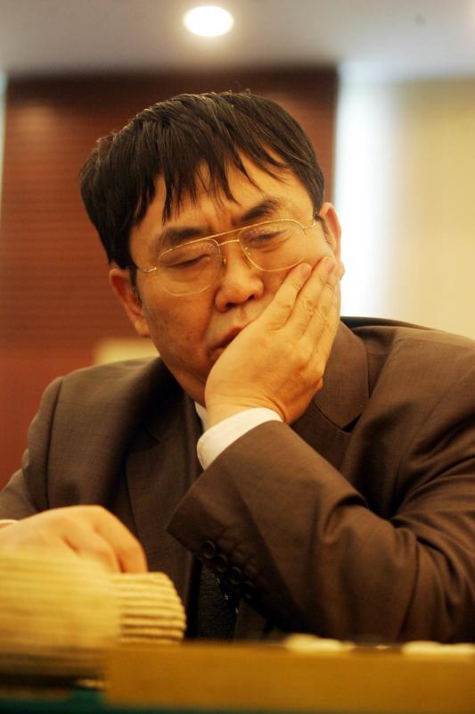 只能说，时间还是太过无情了。不然，又怎么会有这么多生离死别发生呢？“棋圣”聂卫平