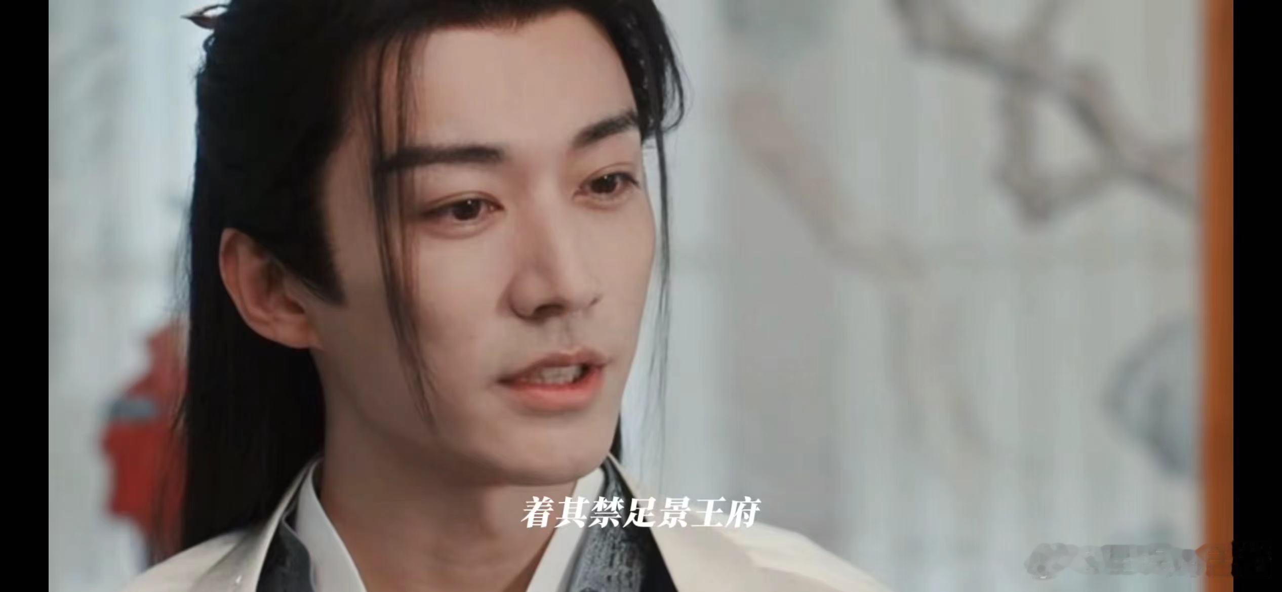 #谁家男女主大半夜一起刺绣啊# 眉林慕容璟和，半夜刺绣真奇妙。他们的苦命人生，在