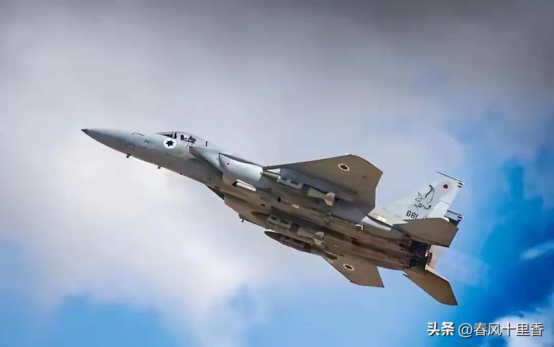 周四25日晚间这事儿可太闹心了。以色列出动大批战机、预警机和空中加油机，对也门首