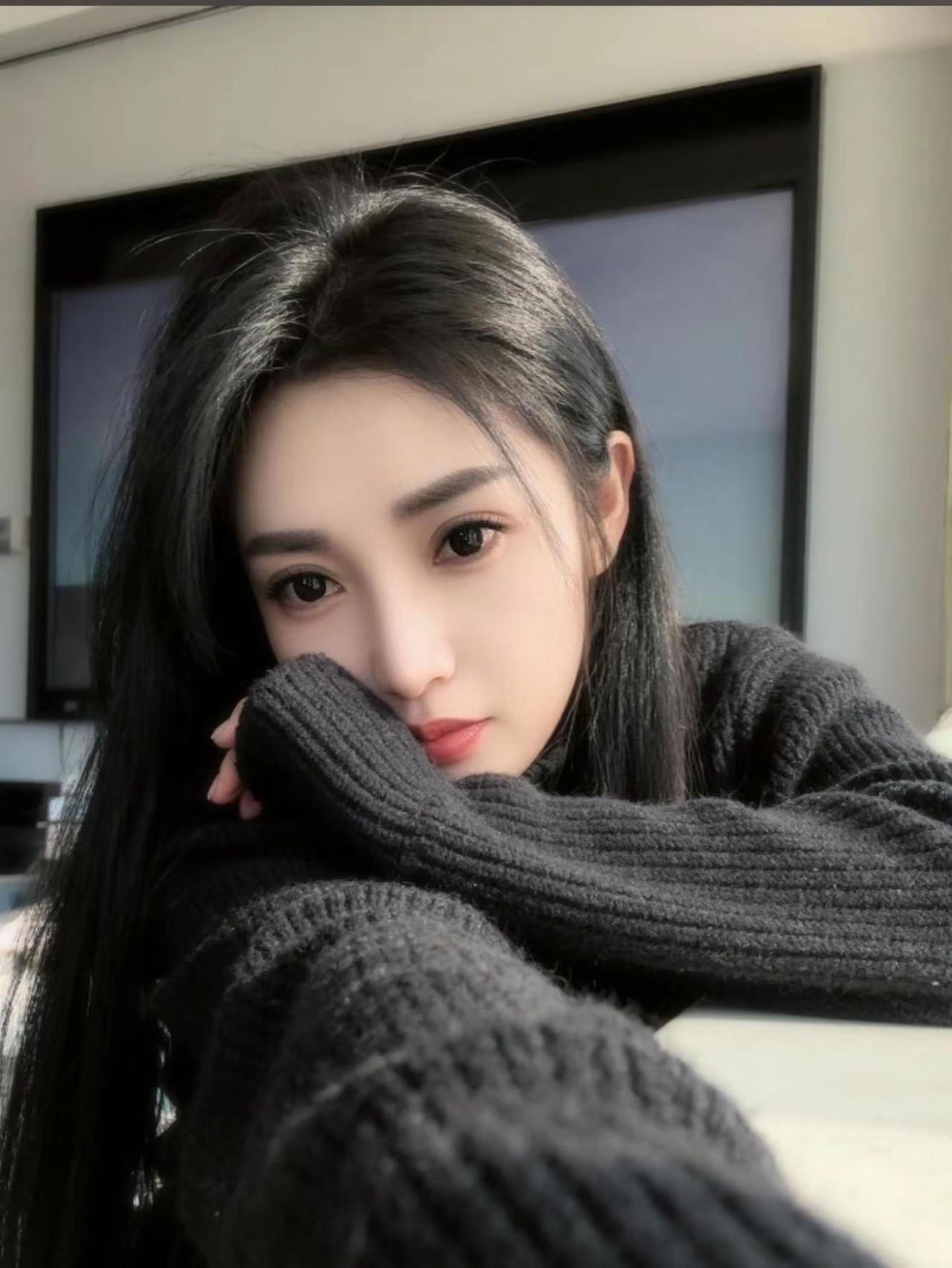 好像痛了都不敢说因为人家从未主动过