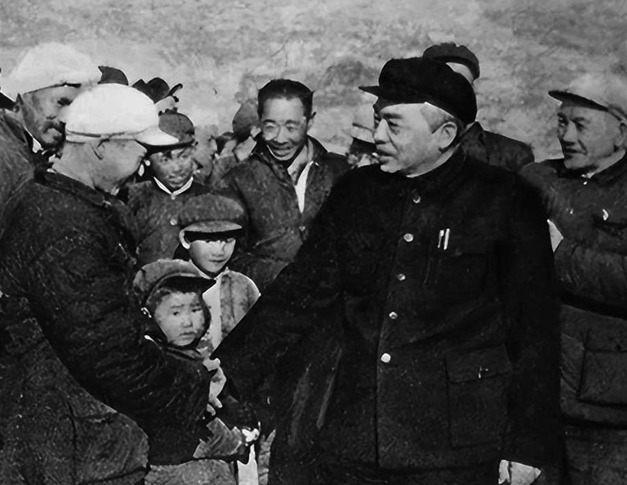 1961年11月，彭德怀回到湘潭，原本是一次私下考察，却被安排了一场精心设计的欢