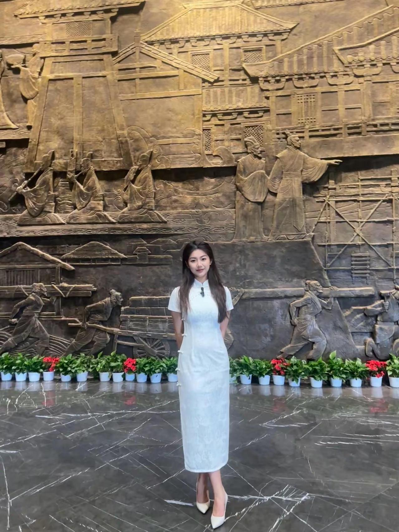 故事鲜艳 而缘分太浅 旗袍 东方美