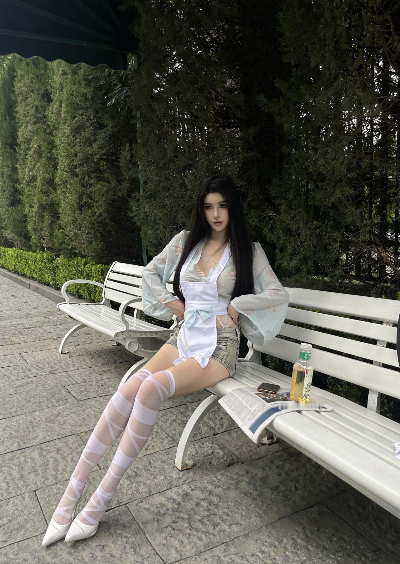 别人都说我冷冷的 只有你知道我乖乖的