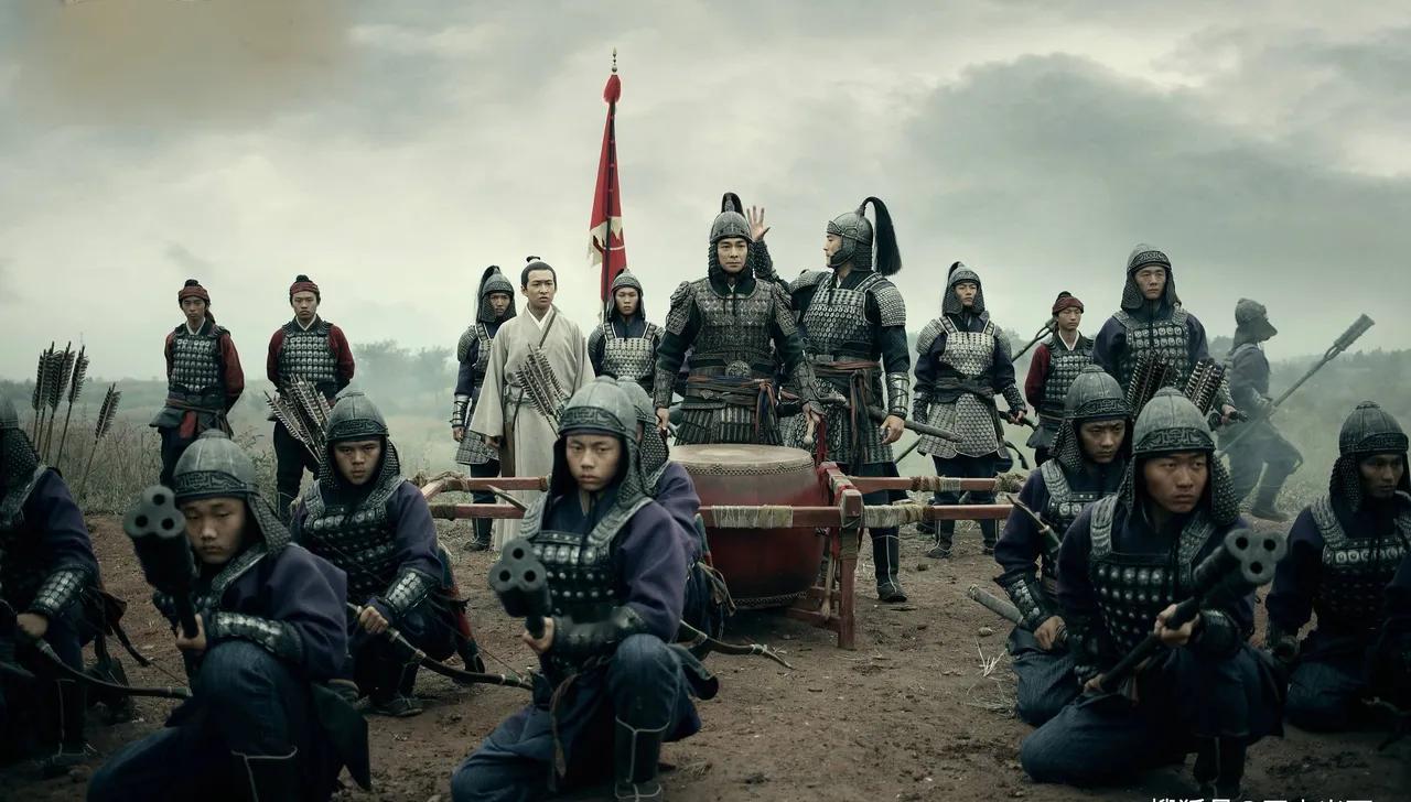 戚继光icon45岁率军剿倭，一农妇赠水解渴，他喝下一口后吐在掌心，3秒后下令：