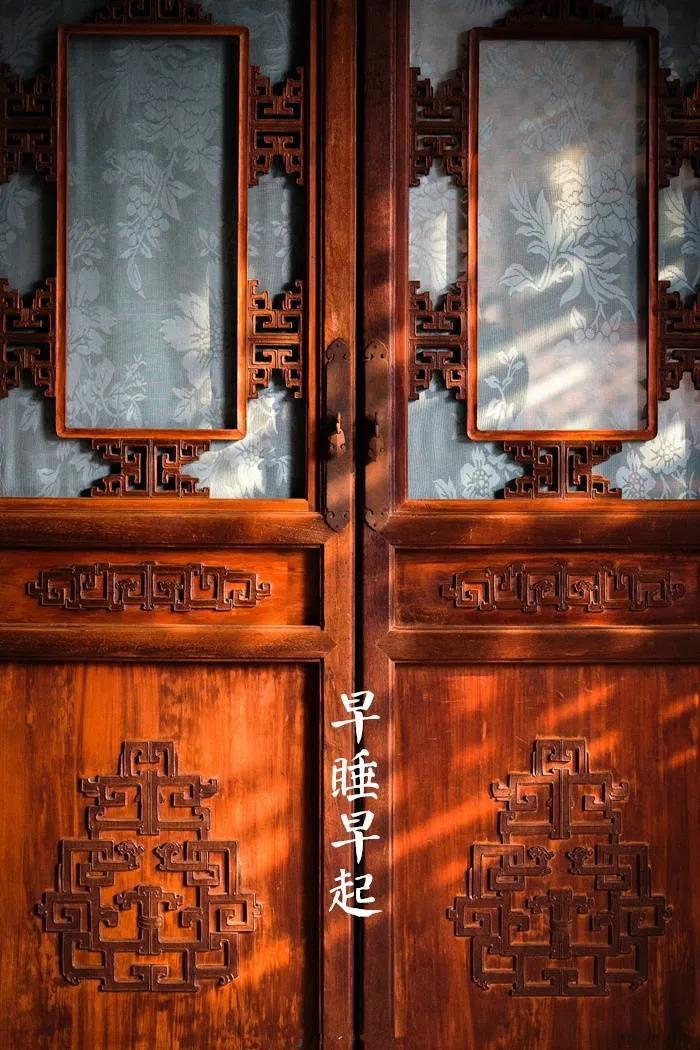 谷雨｜抓住最后的春天，迎接夏天的到来！

青萍始生，浮鱼戏水。驟雨成瀑，落英犹香