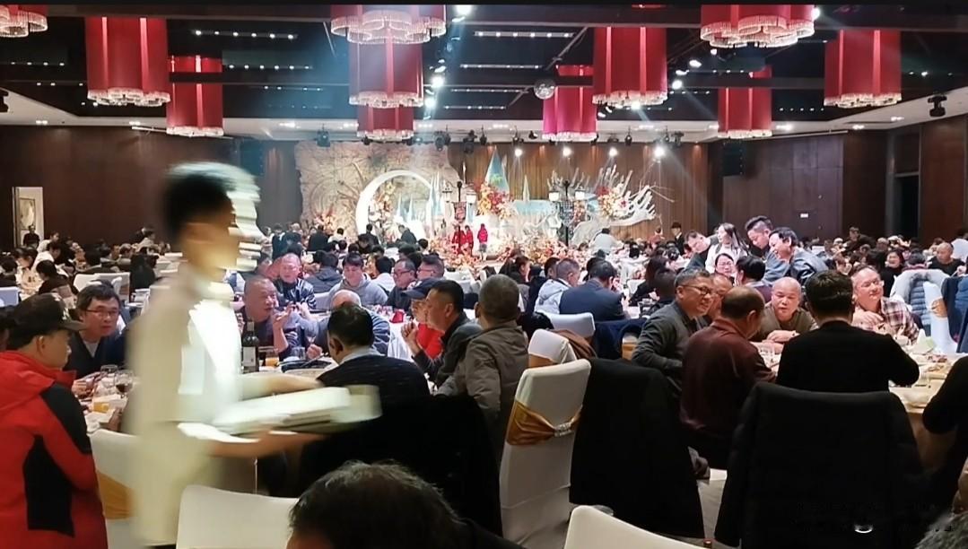 本人已在抖音开通粉丝联合创业交流群，旨在与41万粉丝共创美好生活，欢迎大家。以下
