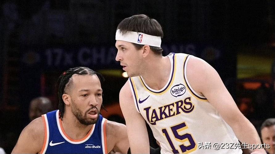 全场结束，湖人110-97尼克斯，如何评价这一场？尼克斯vs湖人 ​​​​

东