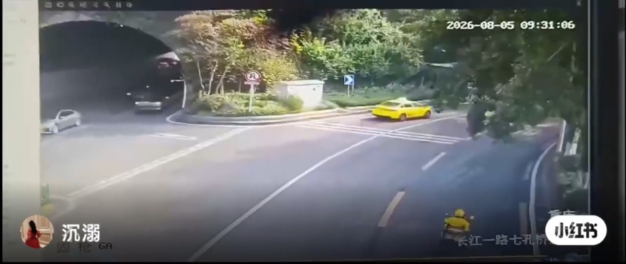 这开车技术…… 