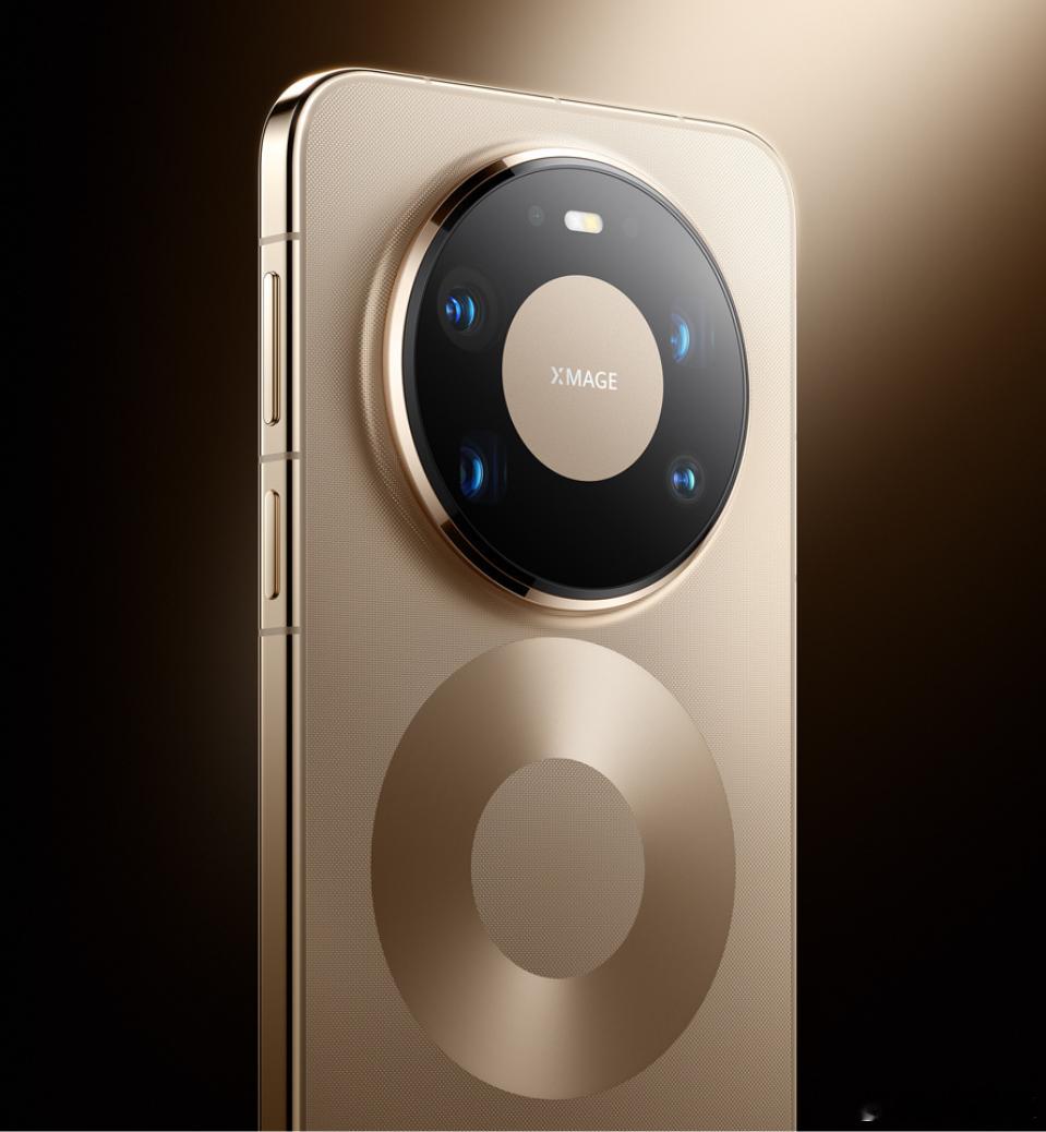 华为Mate80系列后面这个圆环到底有什么作用？很多朋友都在猜，有人说是磁吸环，