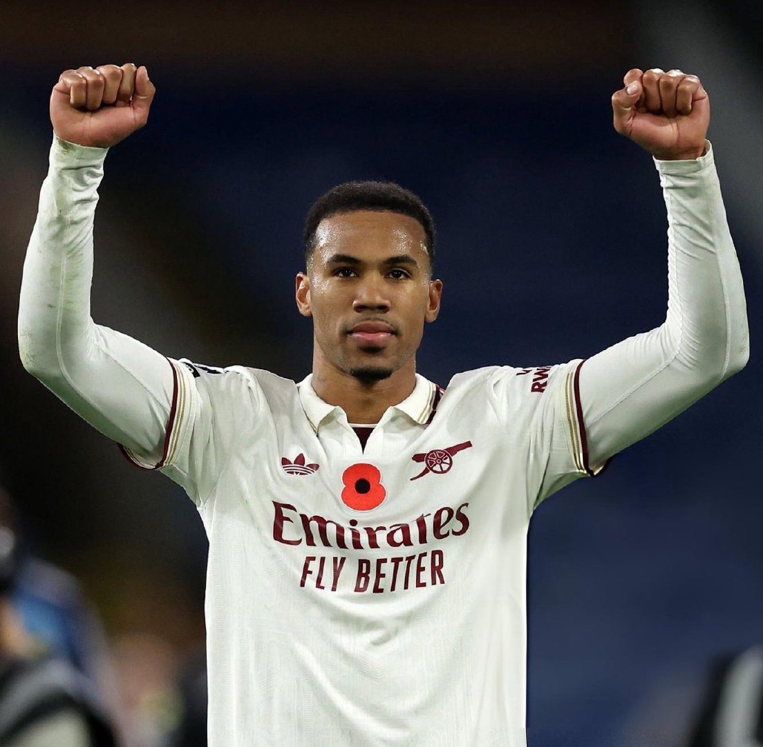 阿森纳官方：加布里埃尔被评为俱乐部10月最佳球员🏆  