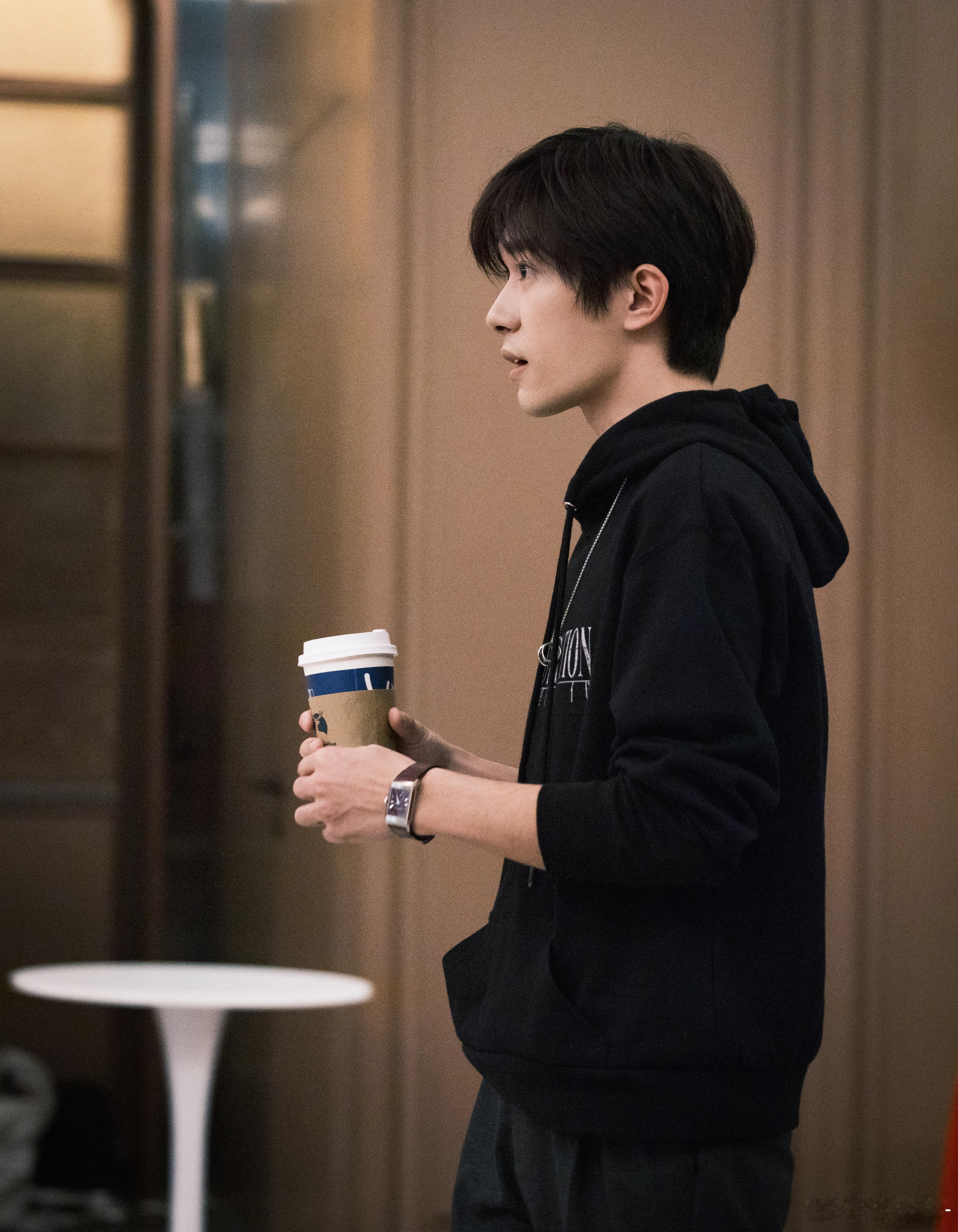 谁能查查我家烊烊喝瑞幸的哪一款 