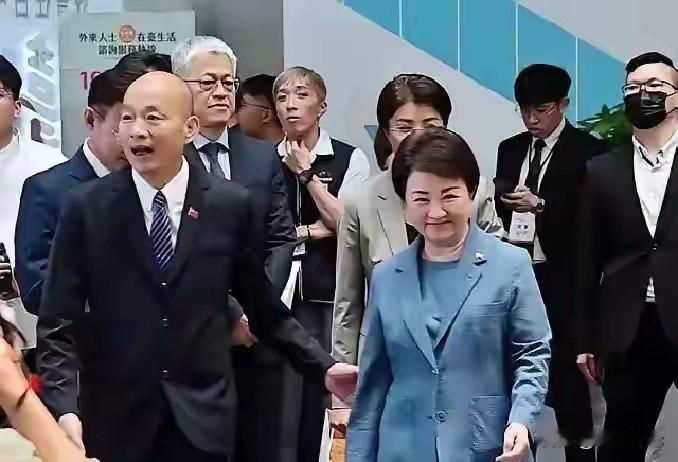 国民党一堆失败者，十年输了三场地区领导人选举、两场立院选举，虽然地方县市长选举一