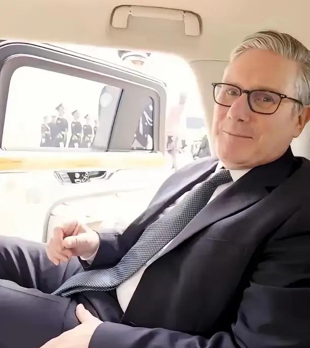 斯塔默这波东亚连轴转的行程也太密集了！1月31日结束时隔8年的访华行程后立刻飞往