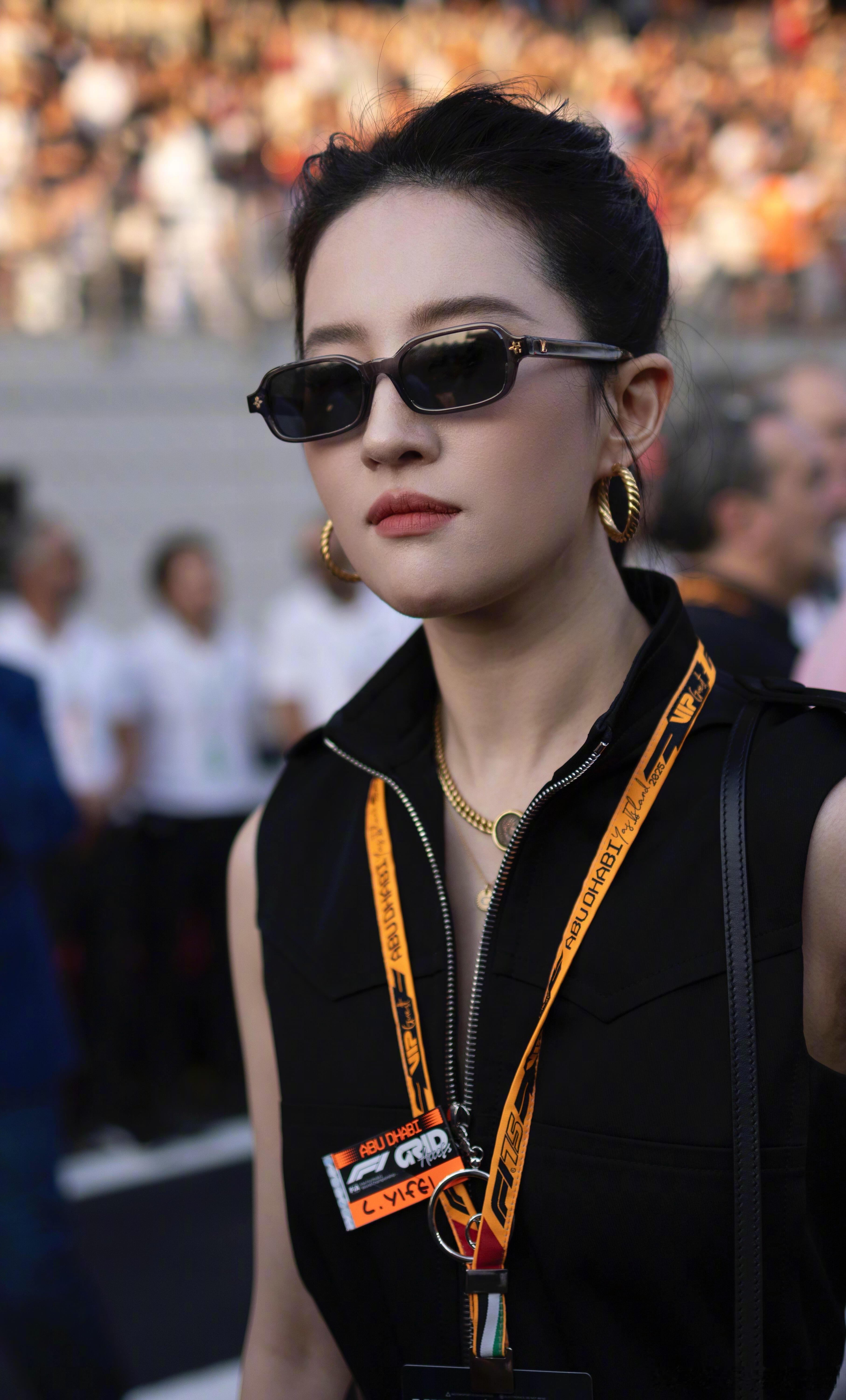 刘亦菲依旧slay全场